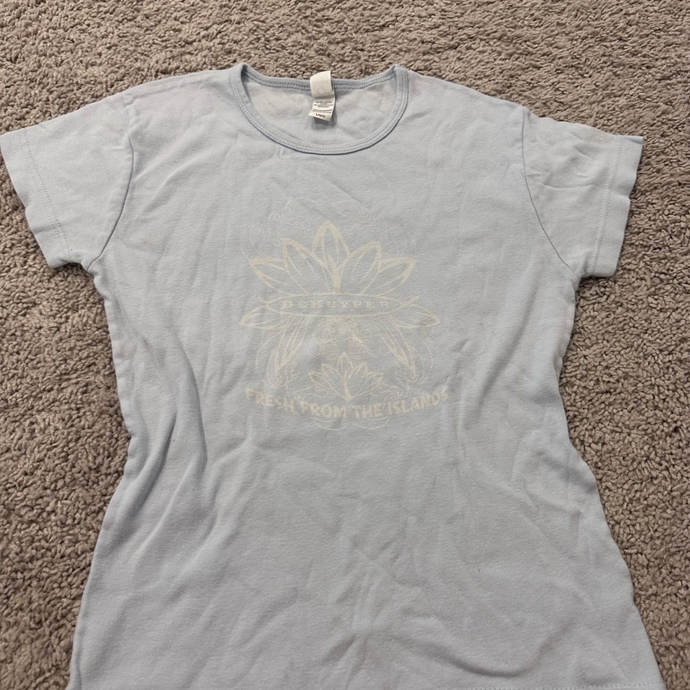 baby blue tee